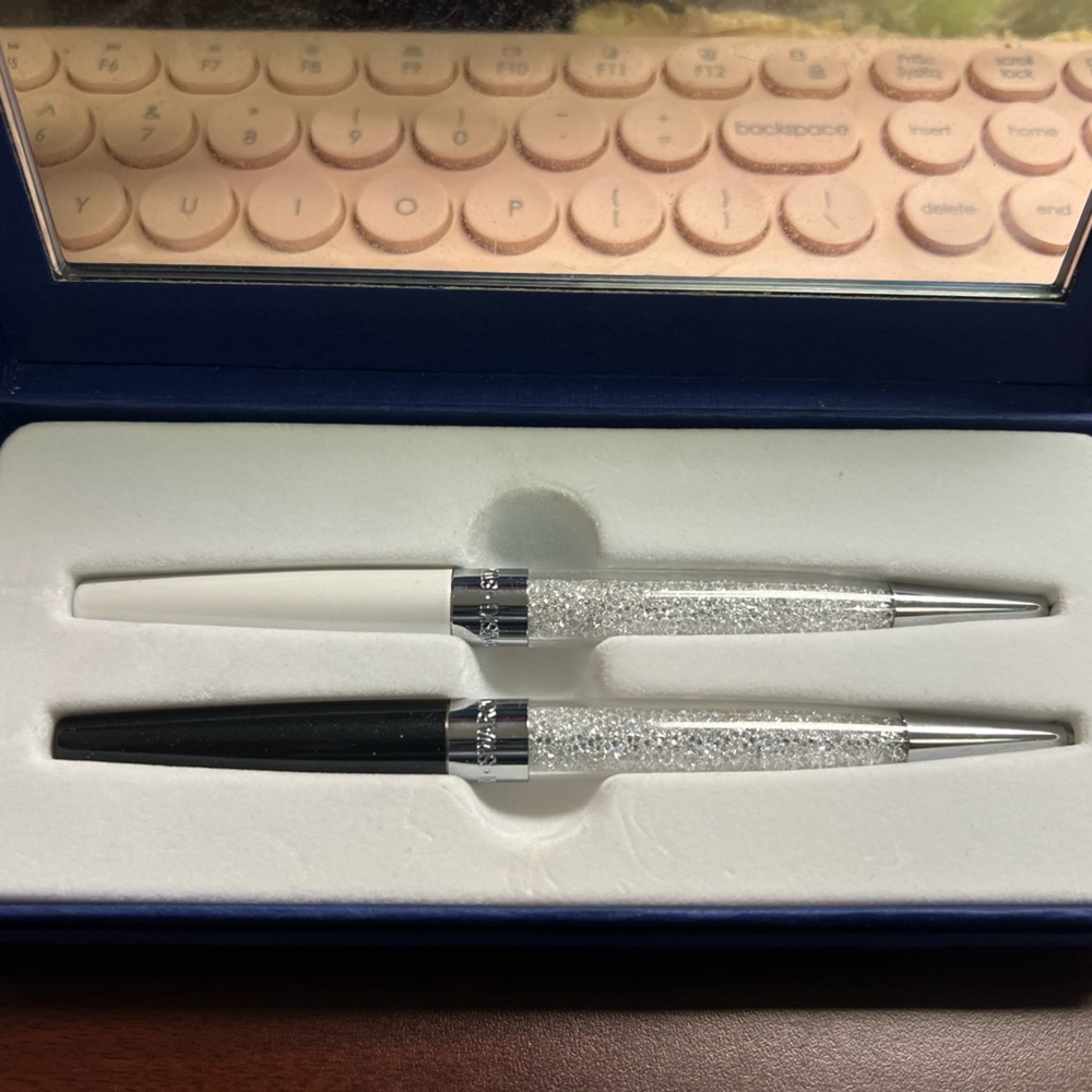 Swarovski pen set